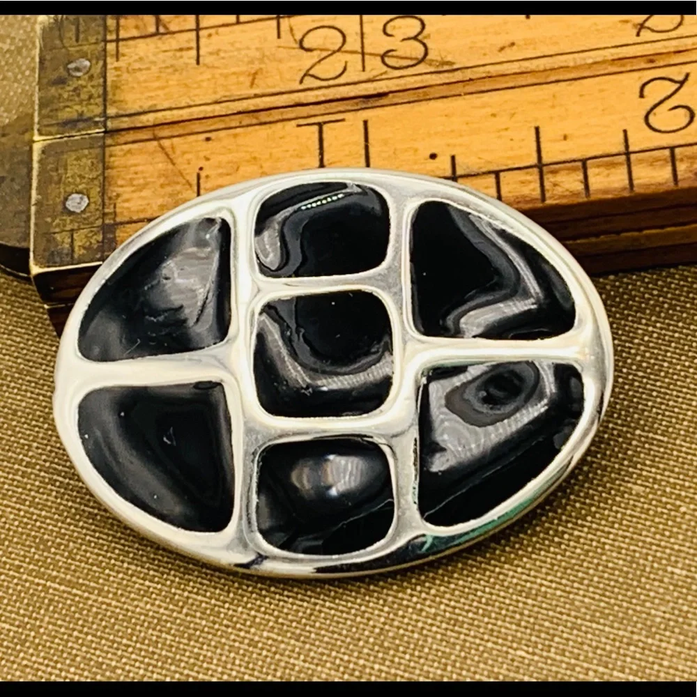 Chunky geometric vintage earrings 1980’s black
